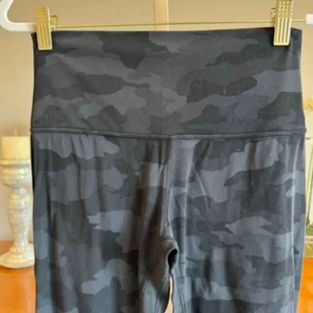 Lululemon Align High-Rise Pant 28 Camo Deep Coal Size 6 - Picture 5 of 9